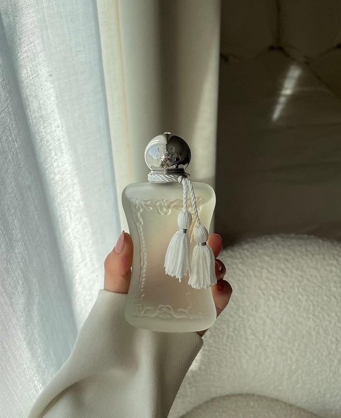 خرید آنلاین عطر مارلی