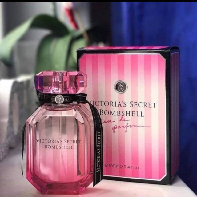 عطر بامشل ویکتوریاسکرت